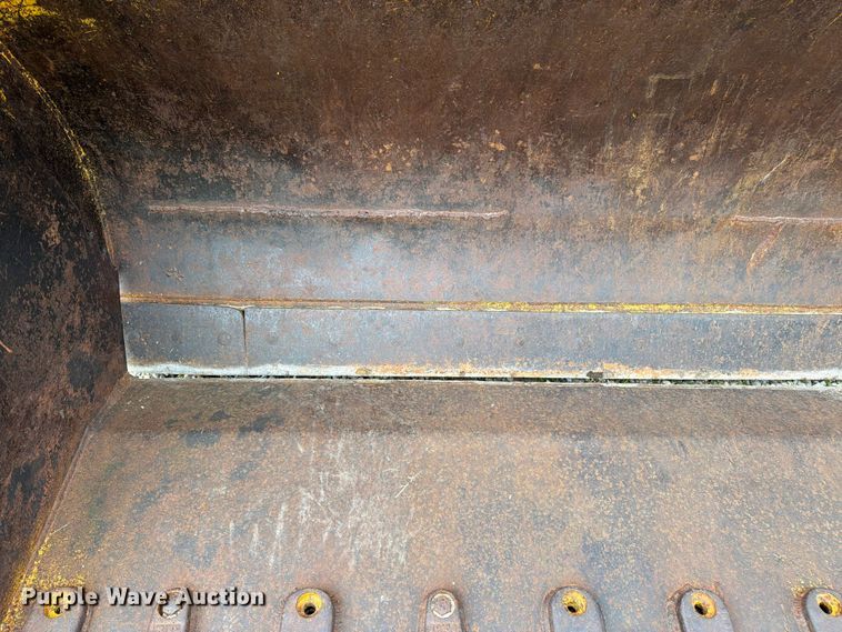 image for item FK3063 International Harvester 250A track loader