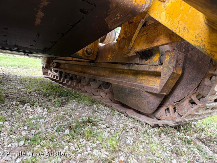 image for item FK3063 International Harvester 250A track loader