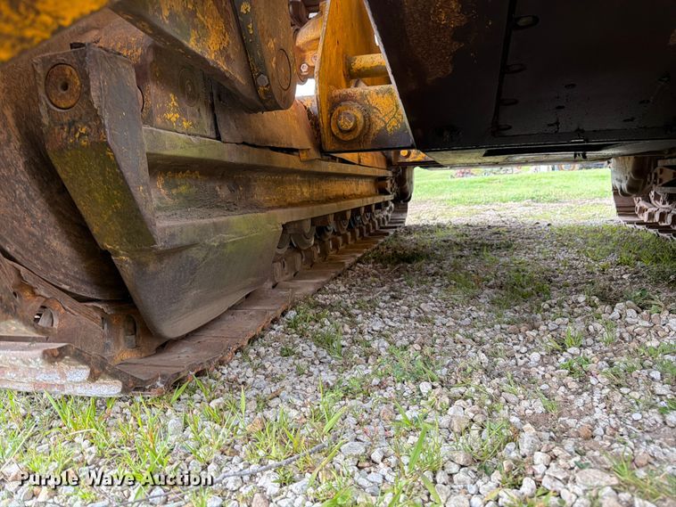 image for item FK3063 International Harvester 250A track loader