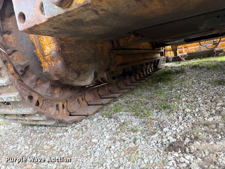 image for item FK3063 International Harvester 250A track loader