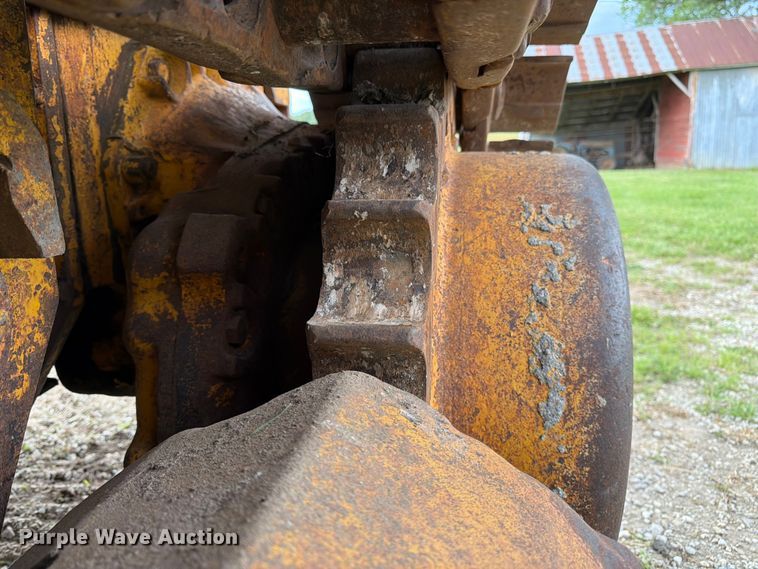 image for item FK3063 International Harvester 250A track loader