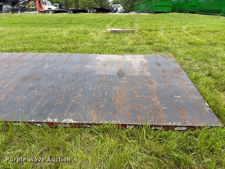 image for item FK3084 Flatbed