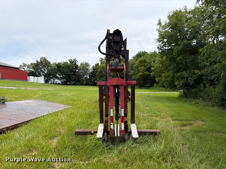 image for item FK3085 2007 Hiab 255K truck mounted crane