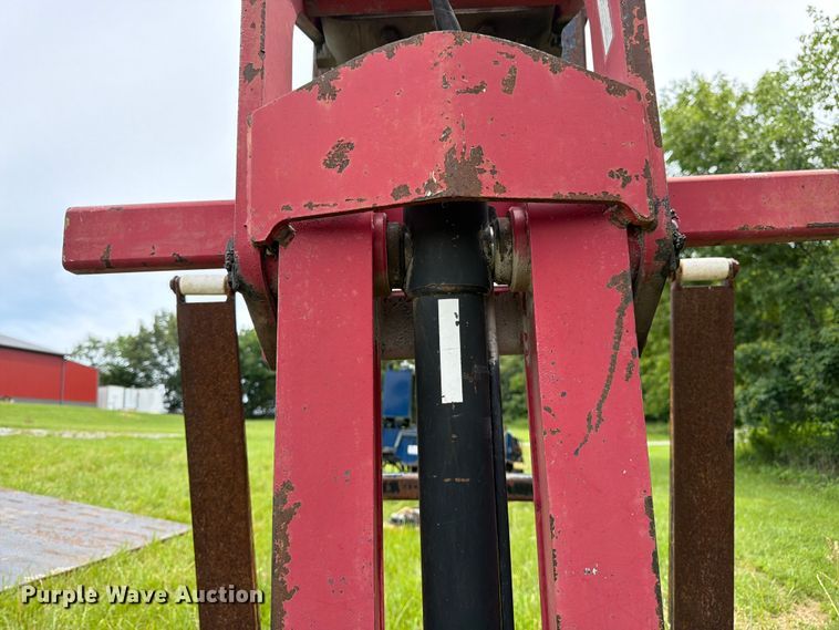 image for item FK3085 2007 Hiab 255K truck mounted crane