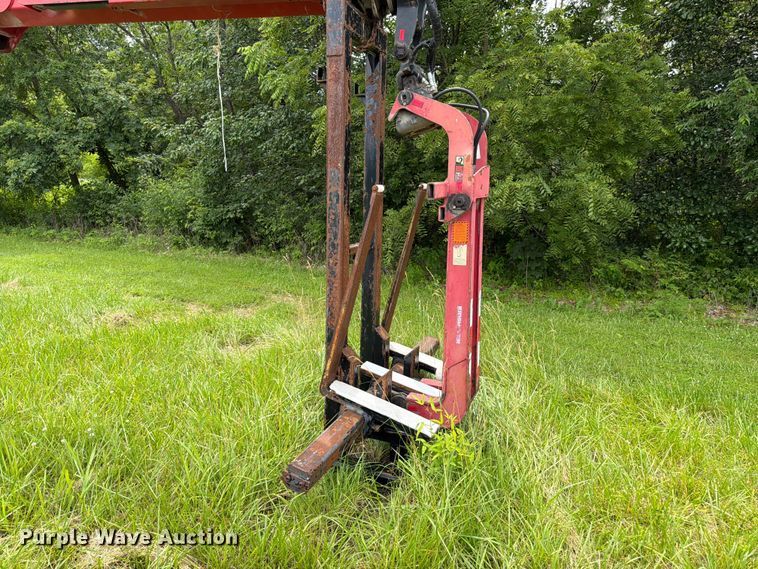 image for item FK3085 2007 Hiab 255K truck mounted crane