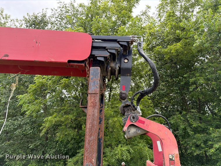 image for item FK3085 2007 Hiab 255K truck mounted crane