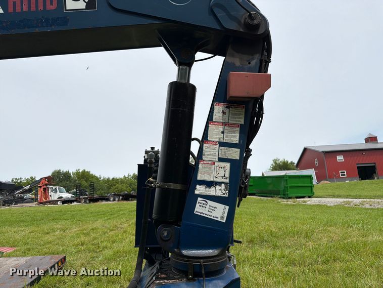 image for item FK3085 2007 Hiab 255K truck mounted crane