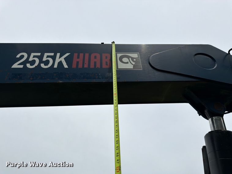 image for item FK3085 2007 Hiab 255K truck mounted crane