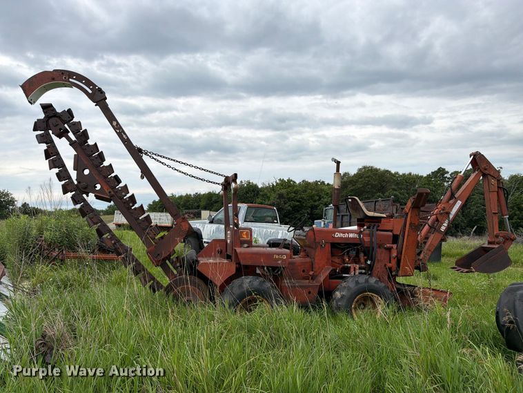 image for item FK3095 1979 Ditch Witch R40 trencher