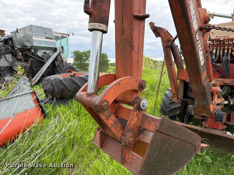 image for item FK3095 1979 Ditch Witch R40 trencher