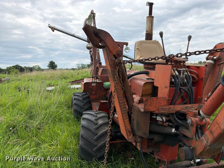 image for item FK3095 1979 Ditch Witch R40 trencher