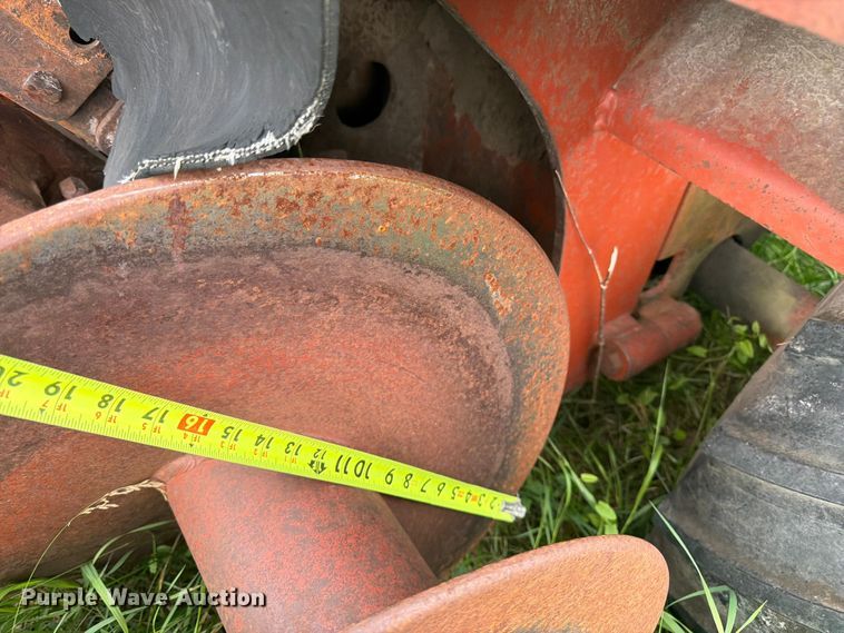 image for item FK3095 1979 Ditch Witch R40 trencher