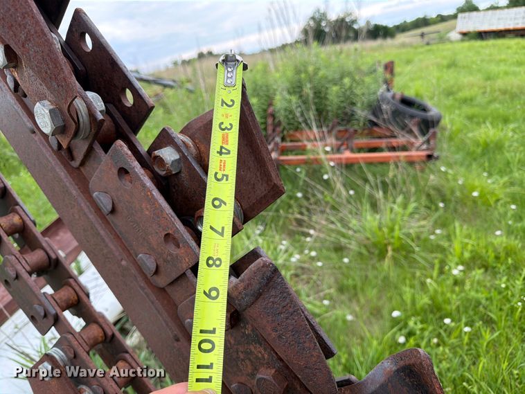 image for item FK3095 1979 Ditch Witch R40 trencher