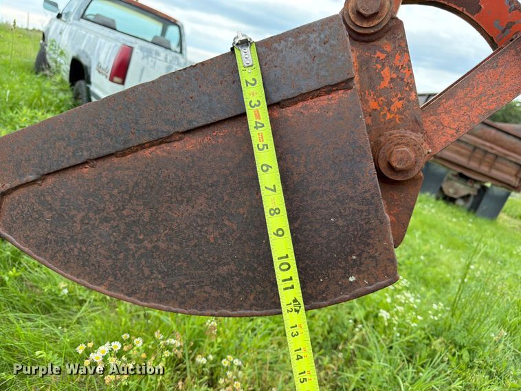 image for item FK3095 1979 Ditch Witch R40 trencher