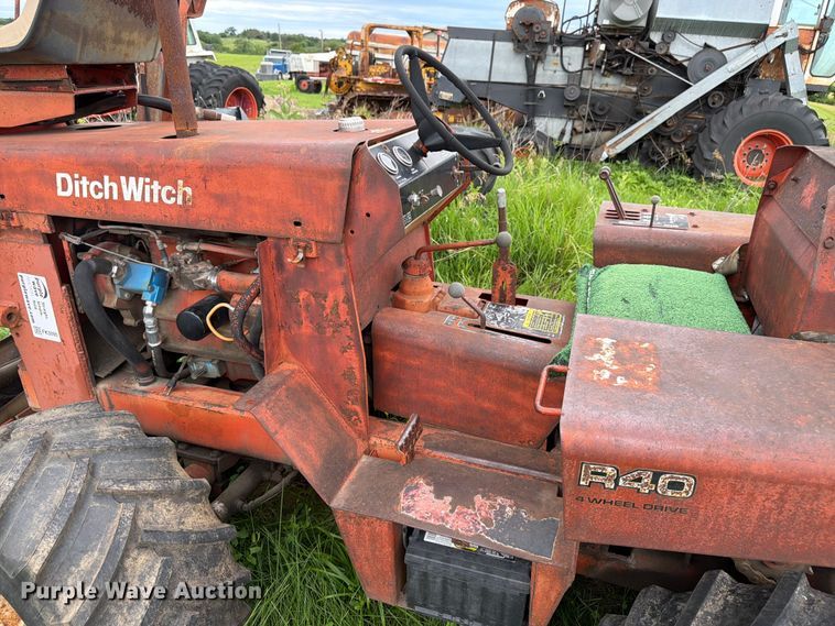image for item FK3095 1979 Ditch Witch R40 trencher