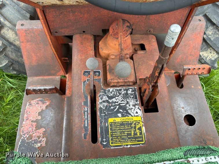 image for item FK3095 1979 Ditch Witch R40 trencher