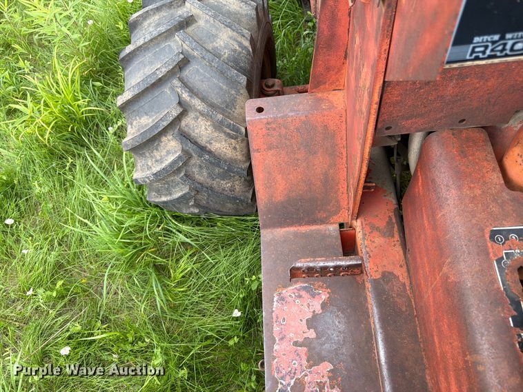 image for item FK3095 1979 Ditch Witch R40 trencher