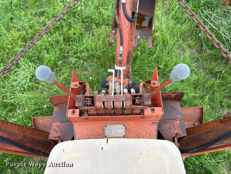 image for item FK3095 1979 Ditch Witch R40 trencher