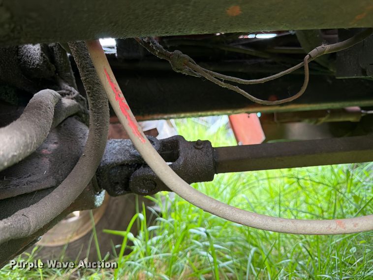 image for item FK3095 1979 Ditch Witch R40 trencher