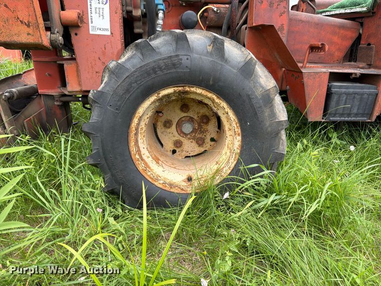 image for item FK3095 1979 Ditch Witch R40 trencher