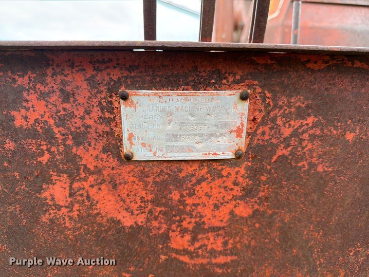 image for item FK3095 1979 Ditch Witch R40 trencher