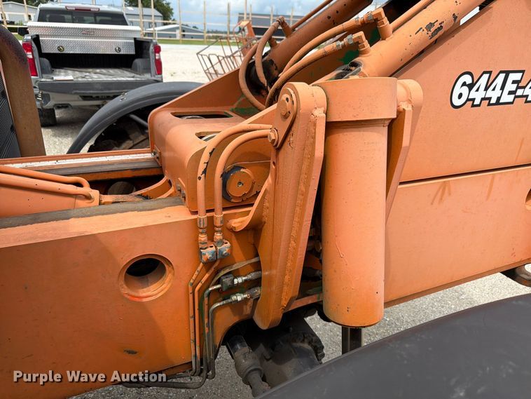 image for item FK4032 2006 Lull 644E-42 telehandler