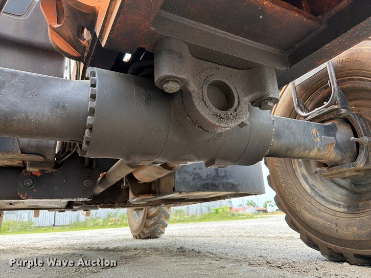 image for item FK4032 2006 Lull 644E-42 telehandler