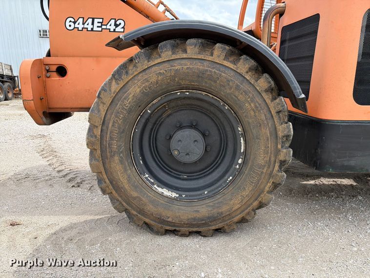 image for item FK4032 2006 Lull 644E-42 telehandler