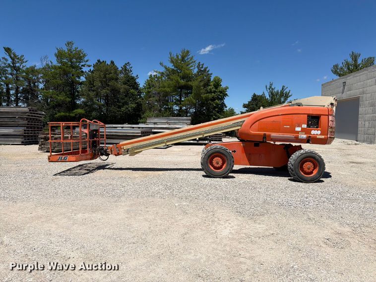 image for item FK4034 1998 JLG 600S boom lift