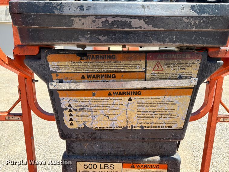 image for item FK4034 1998 JLG 600S boom lift