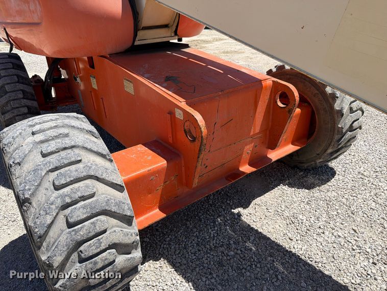 image for item FK4034 1998 JLG 600S boom lift