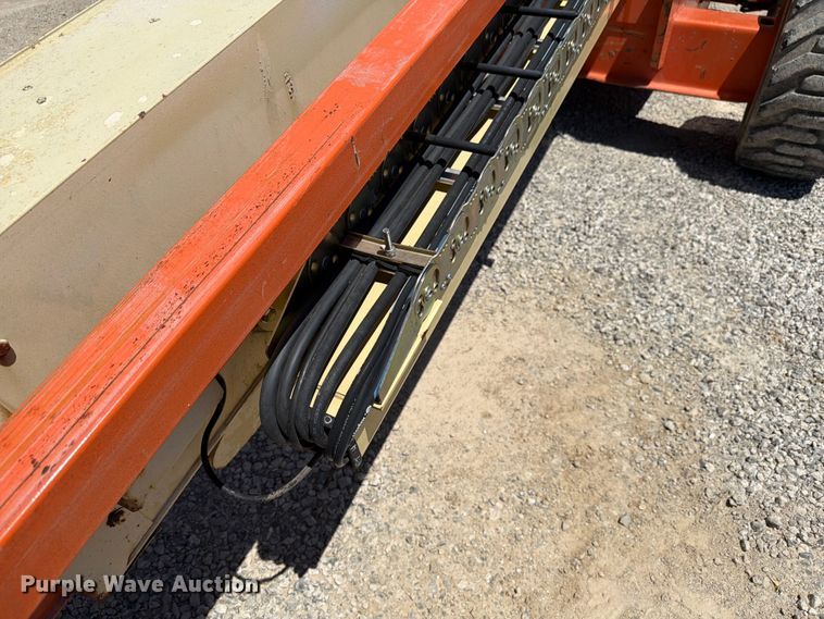 image for item FK4034 1998 JLG 600S boom lift