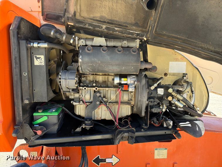 image for item FK4034 1998 JLG 600S boom lift
