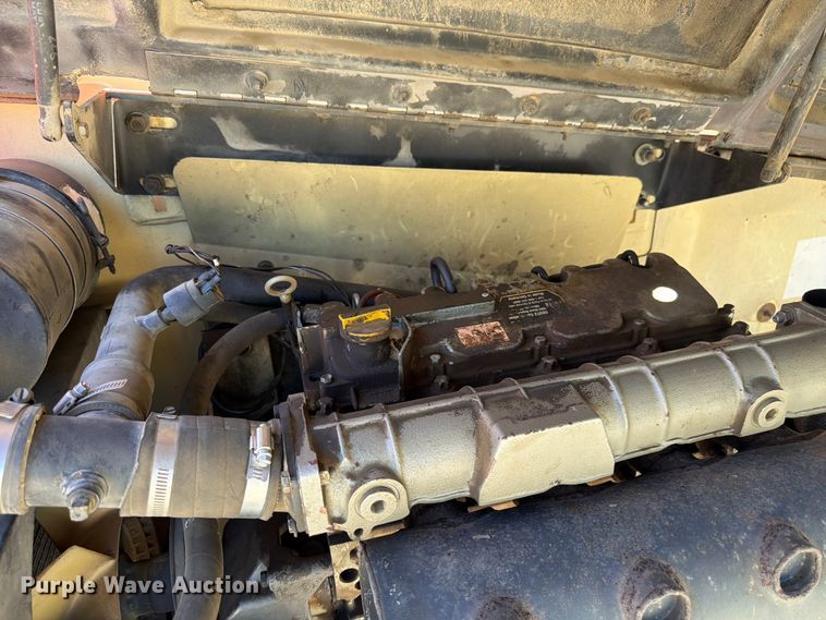 image for item FK4034 1998 JLG 600S boom lift