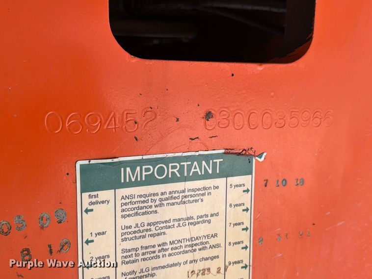 image for item FK4034 1998 JLG 600S boom lift