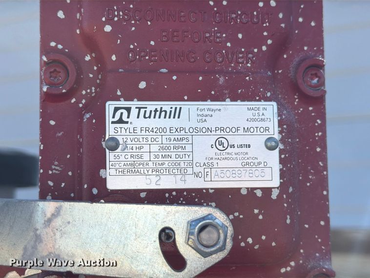 image for item FM7530 Eaton fuel tank