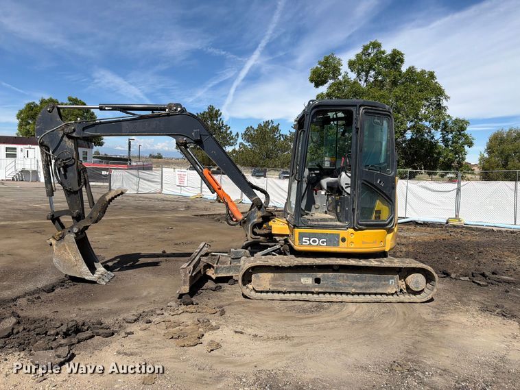 image for item FM7531 2020 John Deere 50G mini excavator