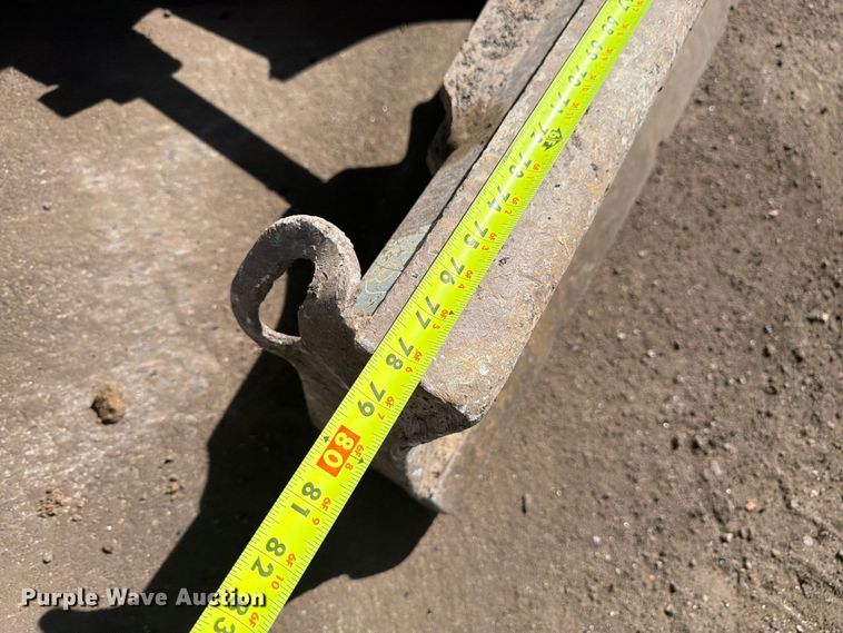 image for item FM7531 2020 John Deere 50G mini excavator