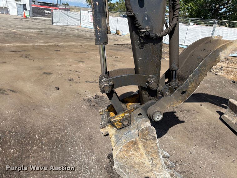 image for item FM7531 2020 John Deere 50G mini excavator