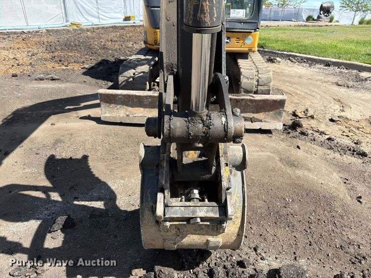 image for item FM7531 2020 John Deere 50G mini excavator