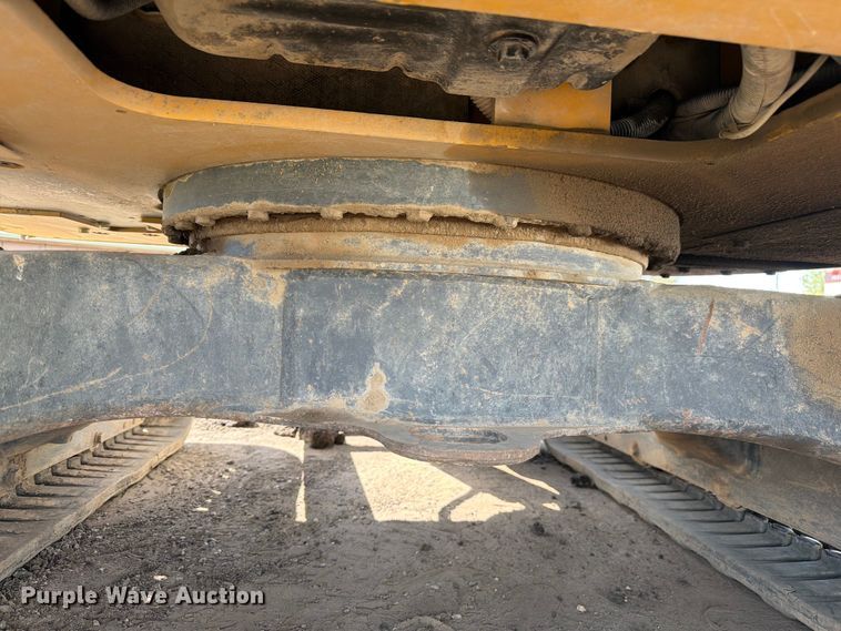 image for item FM7531 2020 John Deere 50G mini excavator