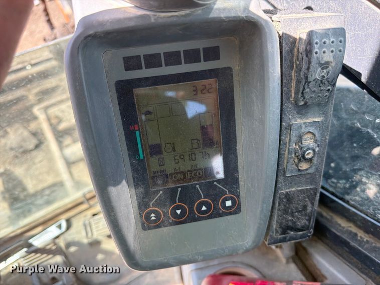 image for item FM7531 2020 John Deere 50G mini excavator