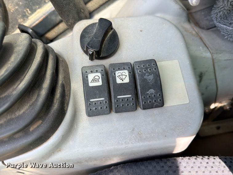 image for item FM7531 2020 John Deere 50G mini excavator