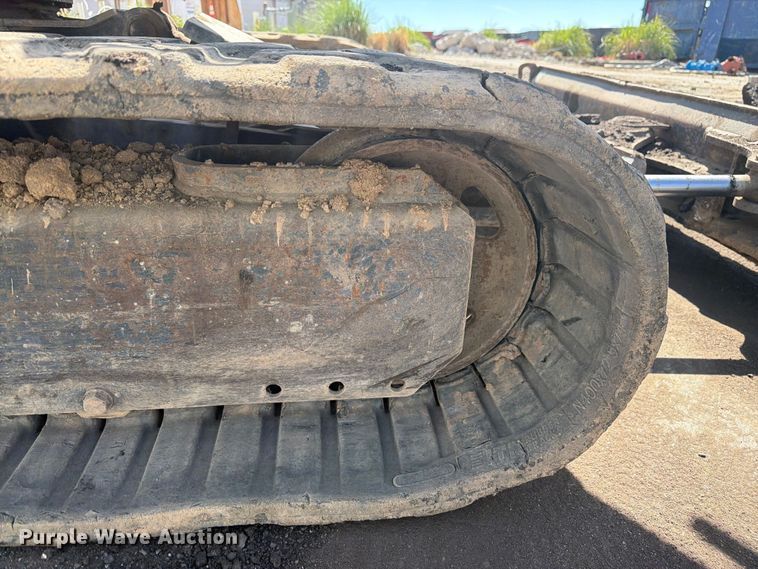 image for item FM7531 2020 John Deere 50G mini excavator