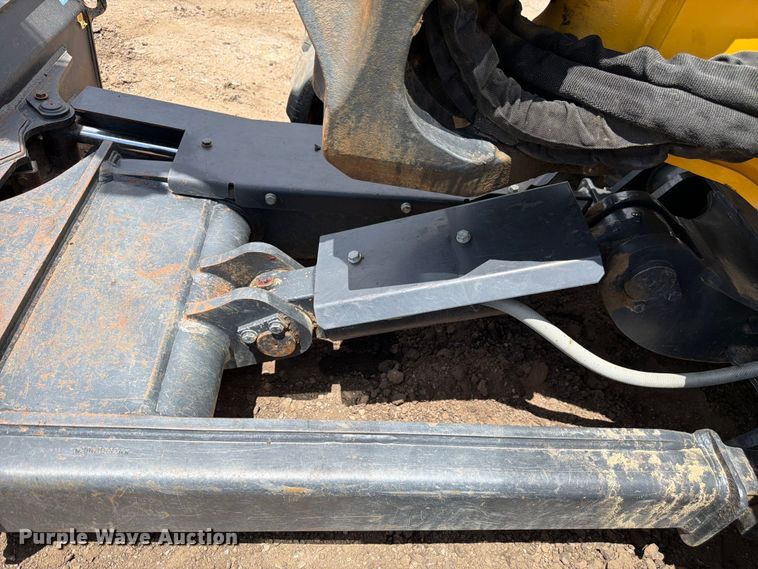image for item FM7540 2021 John Deere 60G mini excavator