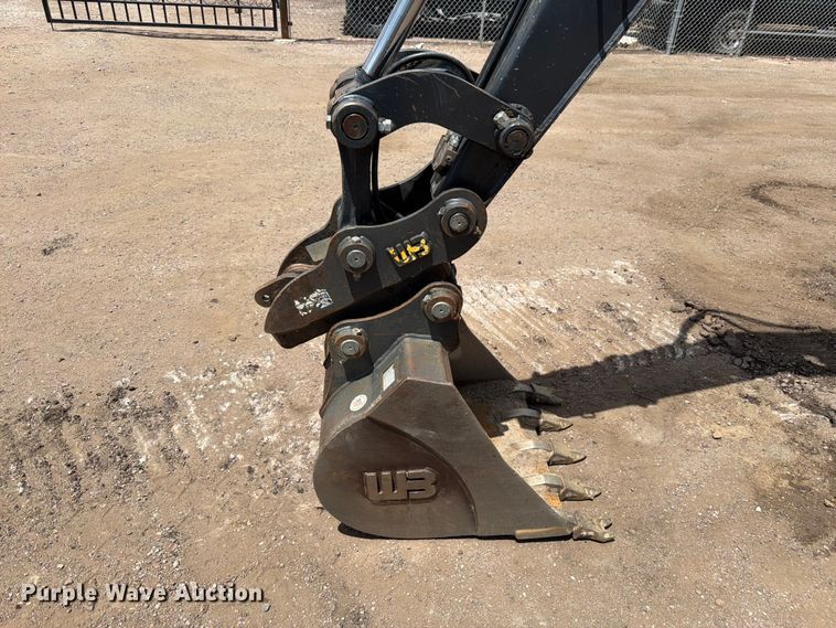 image for item FM7540 2021 John Deere 60G mini excavator