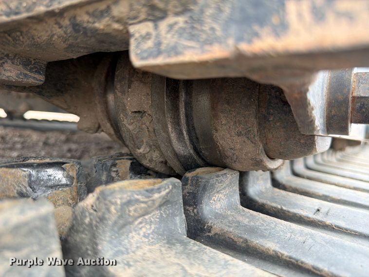 image for item FM7540 2021 John Deere 60G mini excavator