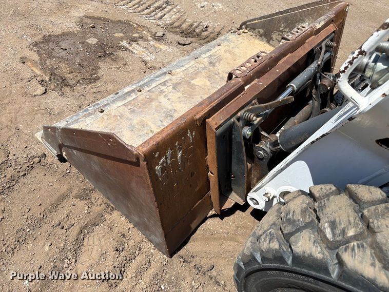 image for item FM7541 2017 Bobcat S595 skid steer loader