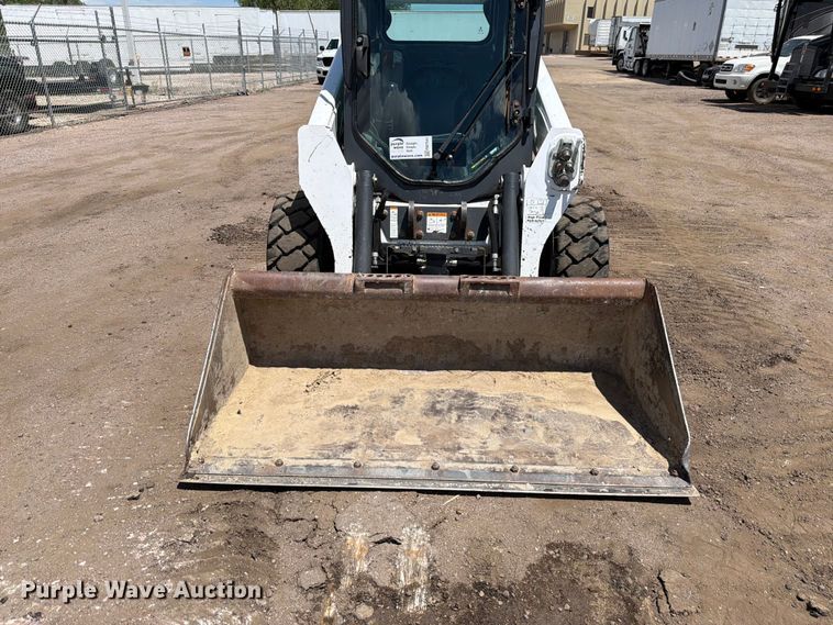image for item FM7541 2017 Bobcat S595 skid steer loader