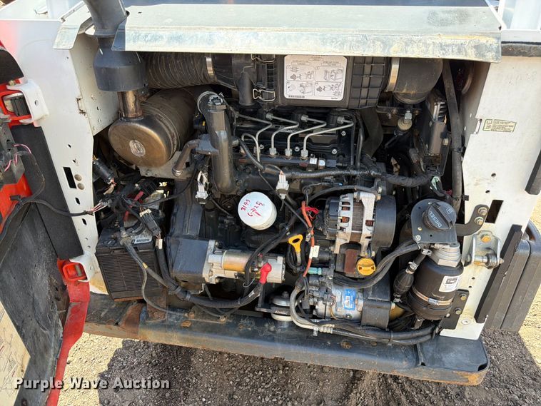 image for item FM7541 2017 Bobcat S595 skid steer loader